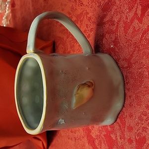 Ceramic seashell mug